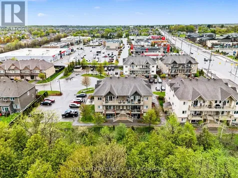 362B Wood Acres Grove Ottawa ON K1T 0M7