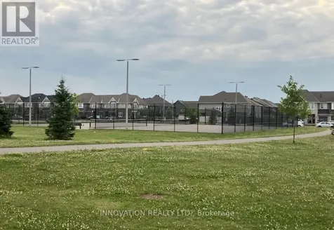 362B Wood Acres Grove Ottawa ON K1T 0M7