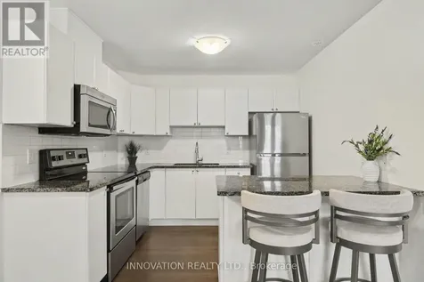 362B Wood Acres Grove Ottawa ON K1T 0M7