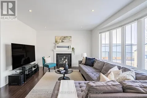 572 Dundonald Drive Ottawa ON K2J 5X1