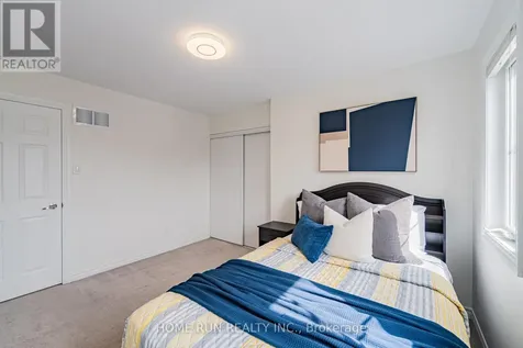 572 Dundonald Drive Ottawa ON K2J 5X1
