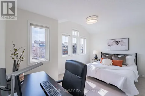 572 Dundonald Drive Ottawa ON K2J 5X1