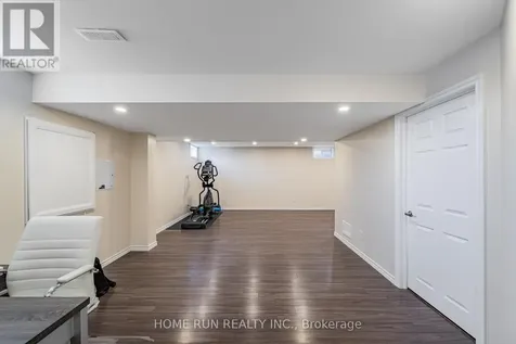 572 Dundonald Drive Ottawa ON K2J 5X1