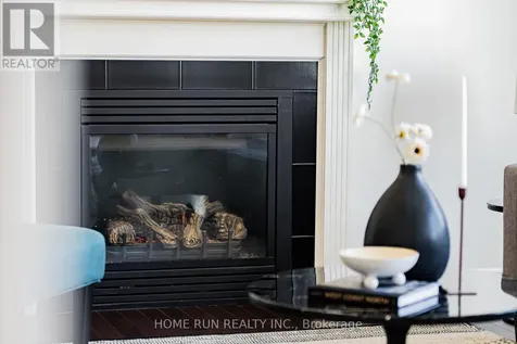 572 Dundonald Drive Ottawa ON K2J 5X1