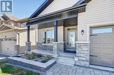 724 Parade Drive Ottawa ON K2S 0Z4