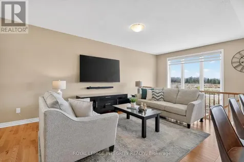 724 Parade Drive Ottawa ON K2S 0Z4