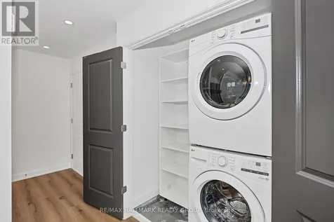 102 Casita Private Ottawa ON K1W 0X6
