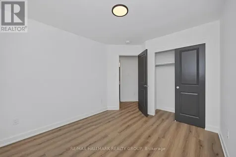 102 Casita Private Ottawa ON K1W 0X6