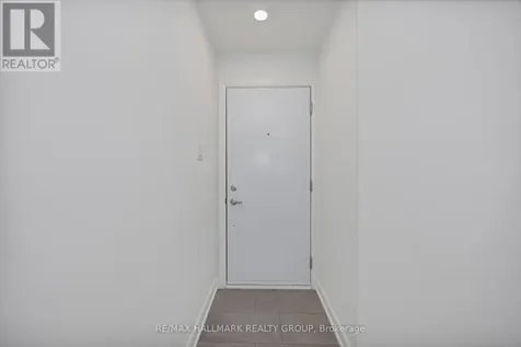 102 Casita Private Ottawa ON K1W 0X6