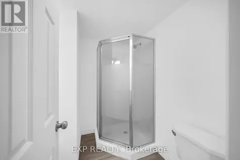 98 Castlegreen Private Ottawa ON K1T 3N3