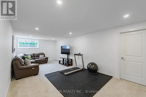 222 Finsbury Avenue Ottawa ON K2S 2X9