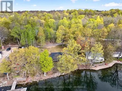 5 Blundons Lane Rideau Lakes ON K0G 1X0