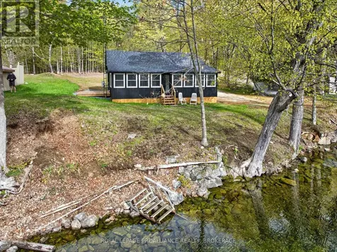 5 Blundons Lane Rideau Lakes ON K0G 1X0