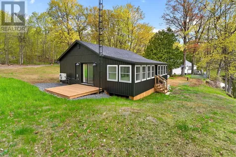 5 Blundons Lane Rideau Lakes ON K0G 1X0
