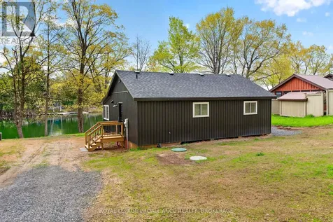 5 Blundons Lane Rideau Lakes ON K0G 1X0