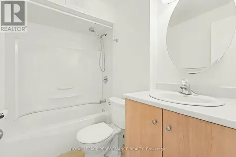 51 Sumac Street Ottawa ON K1J 7T7