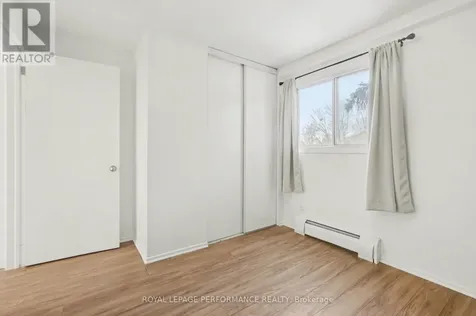 51 Sumac Street Ottawa ON K1J 7T7