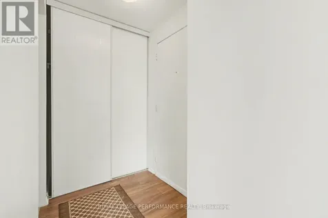 51 Sumac Street Ottawa ON K1J 7T7