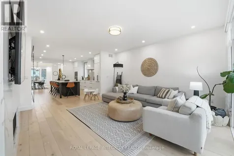 221 Wesley Avenue Ottawa ON K1Z 7A2