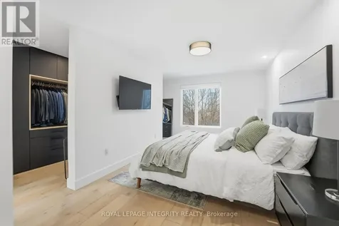 221 Wesley Avenue Ottawa ON K1Z 7A2