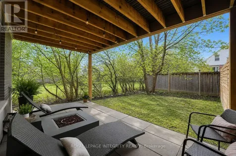 221 Wesley Avenue Ottawa ON K1Z 7A2