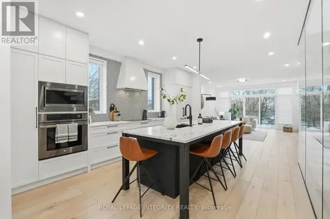 221 Wesley Avenue Ottawa ON K1Z 7A2
