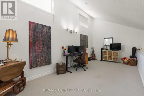 45 Prince Edward Street East Brighton ON K0K 1H0
