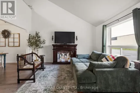 45 Prince Edward Street East Brighton ON K0K 1H0