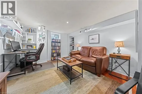 39 Borden Avenue North Kitchener ON N2H 3H9