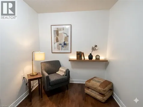 202 Essex Point Drive Cambridge ON N1T 1Z1