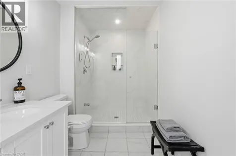 171 Spitfire Drive Mount Hope ON L0R 1W0