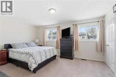 185 Denistoun Street Welland ON L3C 6J6