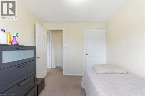 185 Denistoun Street Welland ON L3C 6J6