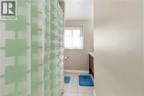 185 Denistoun Street Welland ON L3C 6J6