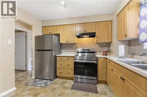185 Denistoun Street Welland ON L3C 6J6