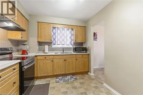 185 Denistoun Street Welland ON L3C 6J6