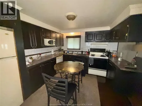 117 Steven Court Essex ON N8M 2A2