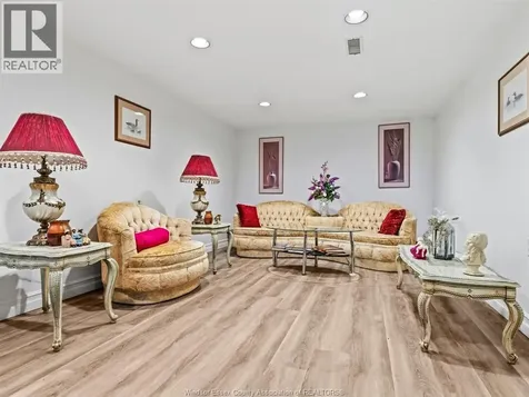 97 Wilkinson Court Amherstburg ON N9V 2J3