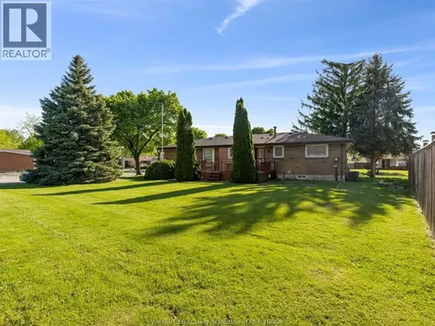 97 Wilkinson Court Amherstburg ON N9V 2J3