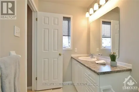 100 Sunvale Way Ottawa ON K2G 6X4
