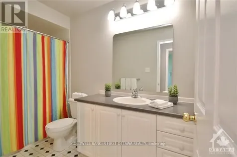 100 Sunvale Way Ottawa ON K2G 6X4