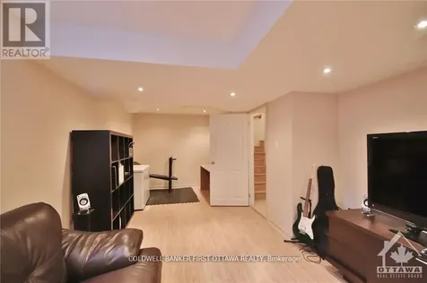 100 Sunvale Way Ottawa ON K2G 6X4