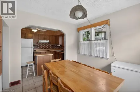 893 Lasalle Park Road Burlington ON L7T 1M6