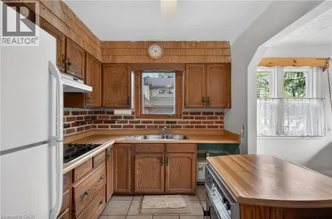 893 Lasalle Park Road Burlington ON L7T 1M6