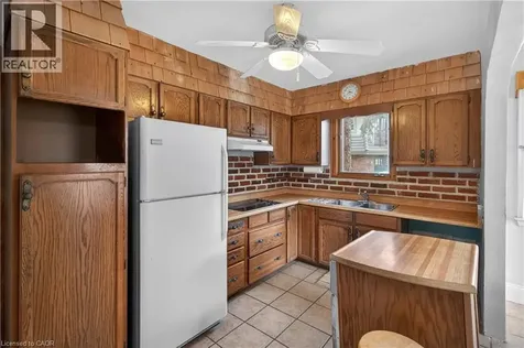 893 Lasalle Park Road Burlington ON L7T 1M6