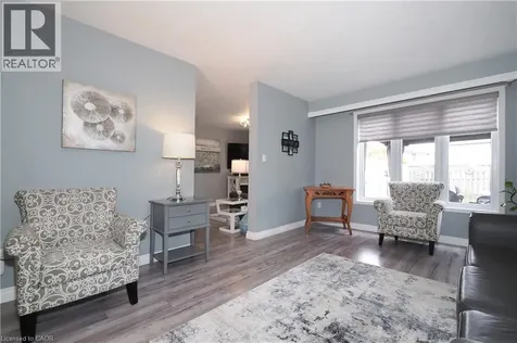 70 Queen Charlotte Crescent Kitchener ON N2E 3N6
