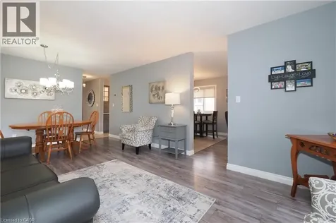 70 Queen Charlotte Crescent Kitchener ON N2E 3N6