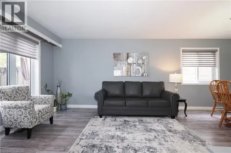 70 Queen Charlotte Crescent Kitchener ON N2E 3N6