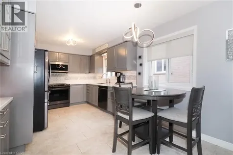 70 Queen Charlotte Crescent Kitchener ON N2E 3N6
