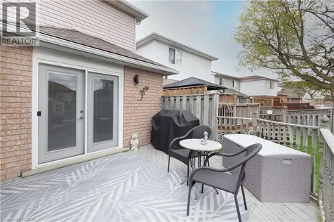 70 Queen Charlotte Crescent Kitchener ON N2E 3N6